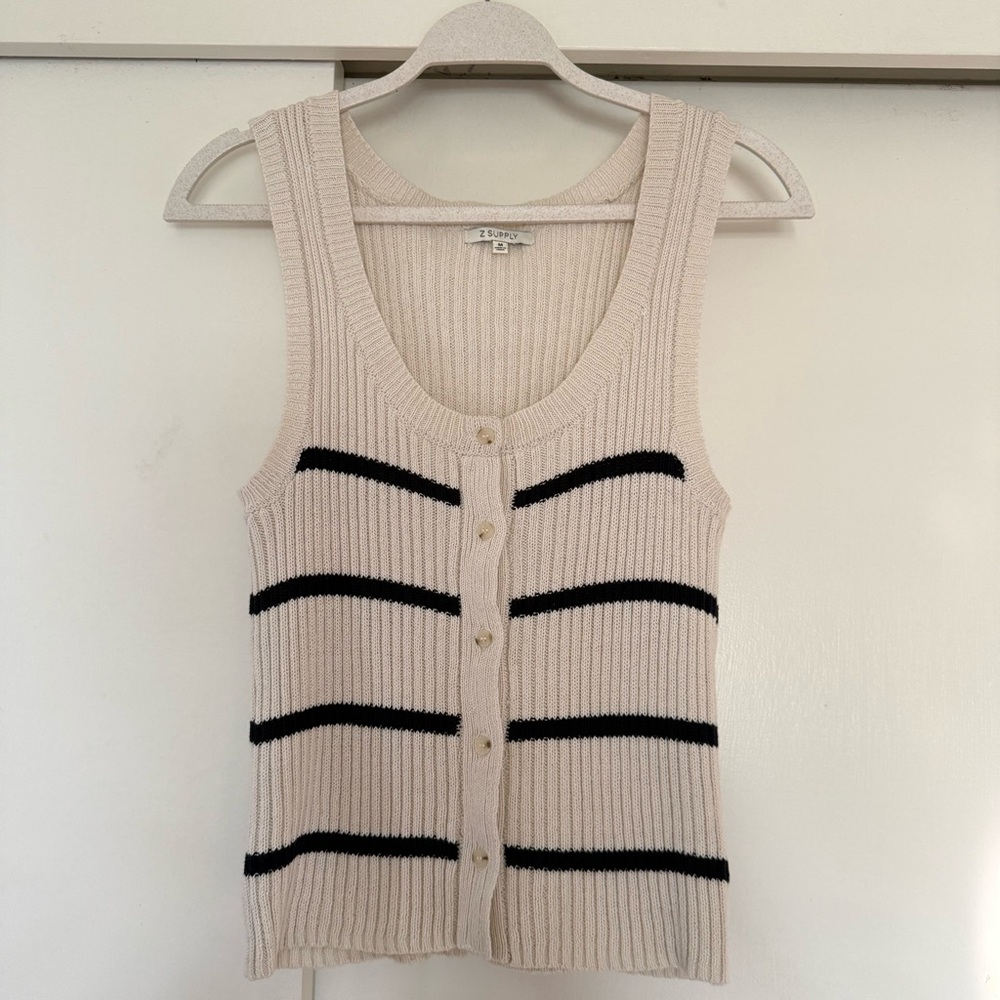 Z Supply Top